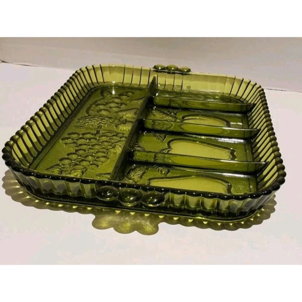 Green Indiana Glass Divided Serving Rectangular Tray 5 Compartments Fruits Vtg